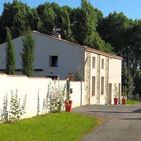 Les Marguerites 3* Champdolent