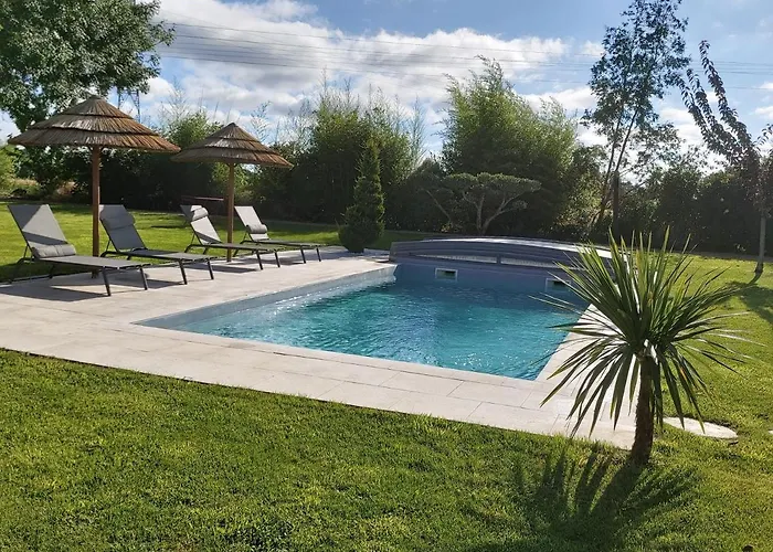 Les Marguerites Bed & Breakfast 3*